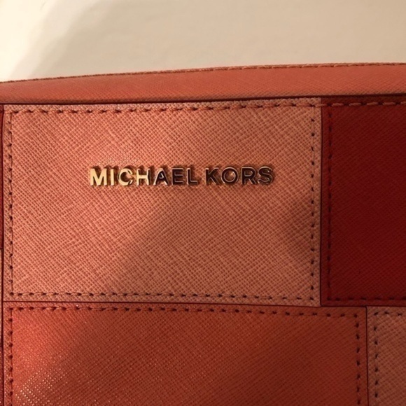 MICHAEL KORS colorblock patchwork crossbody bag - Picture 5 of 12